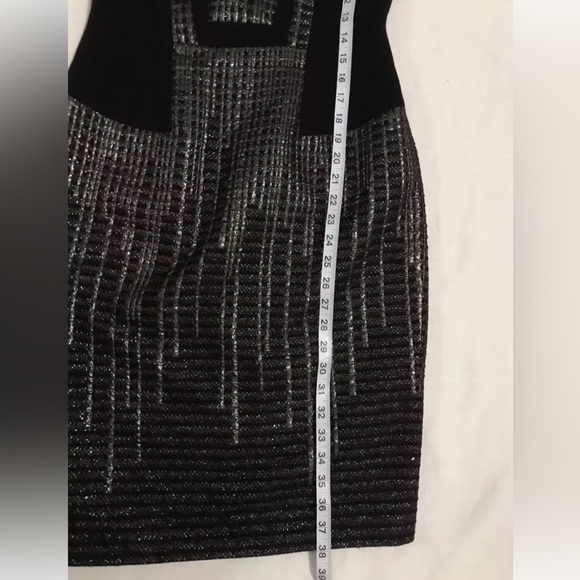 Carmen Marc Valvo Casual Dress black gold shiny sleeveless size 4 - Picture 9 of 10